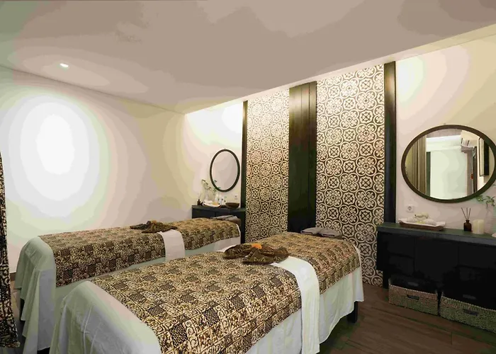 Hotel The Vira Bali Boutique Hotel&suite Kuta Lombok